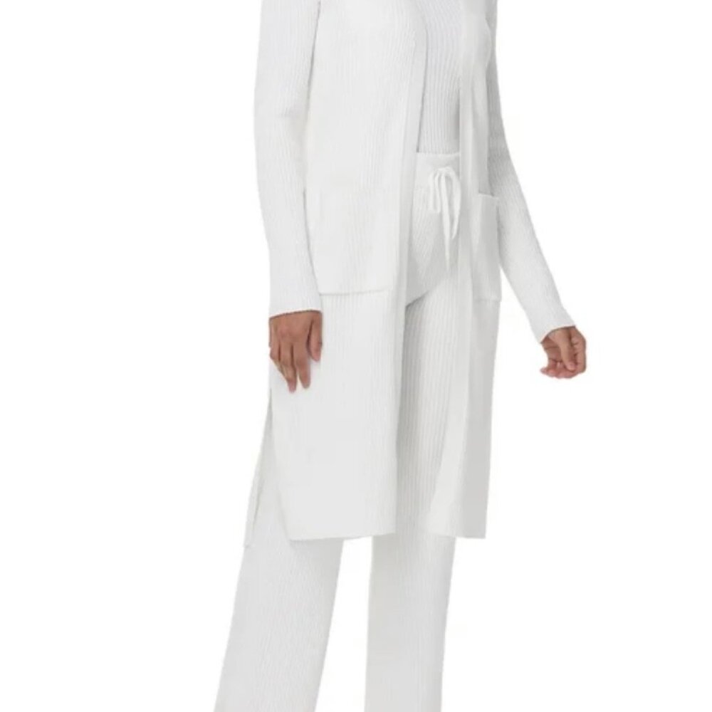 3 Pc Cream (Sea Salt) Ribbed Lounge Set - Picture 8 of 9